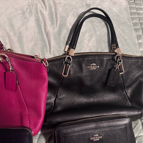 Coach Bundle - Picture 2 of 10